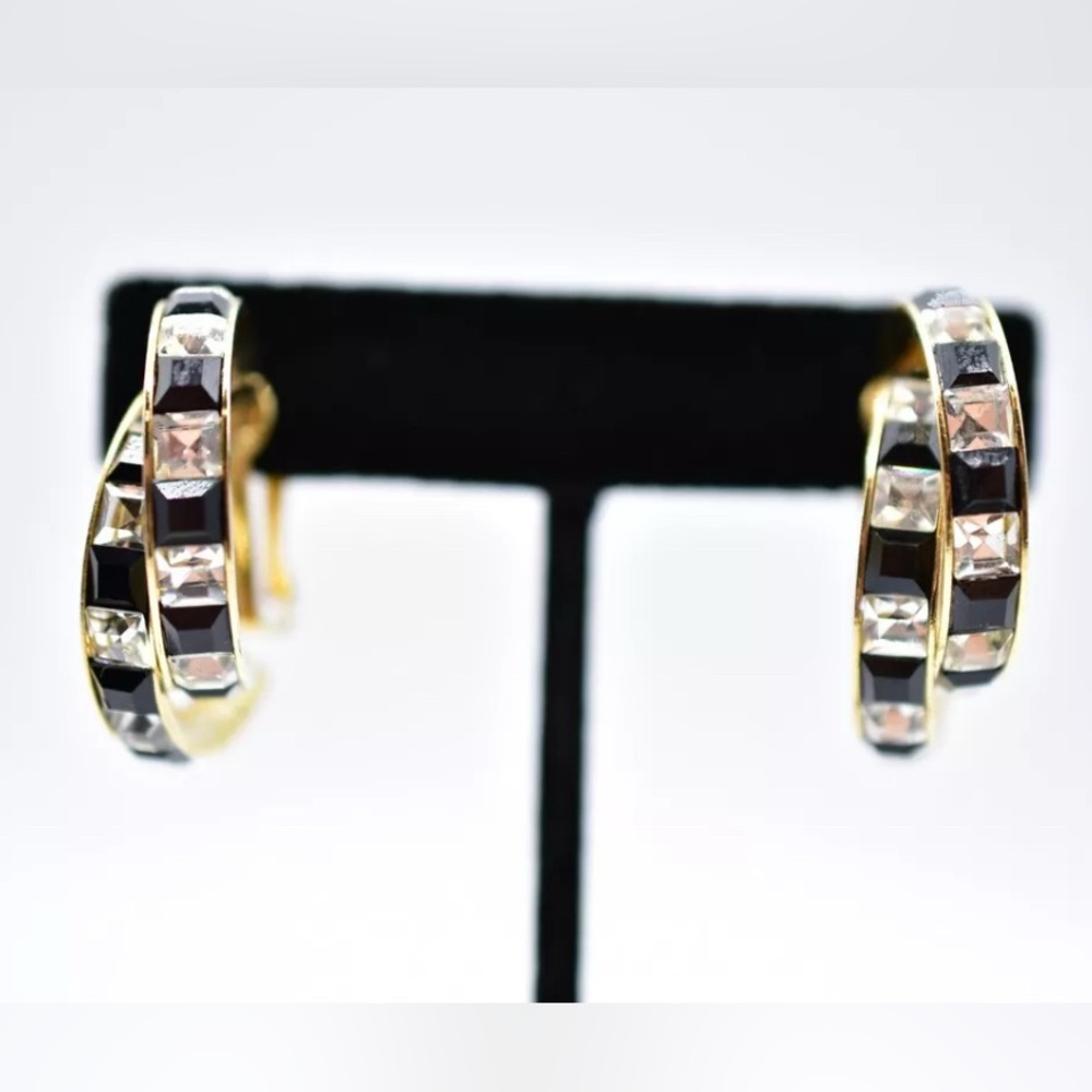 Earrings double twisted hoop clip-on / black and white clear stones / pavé hoops